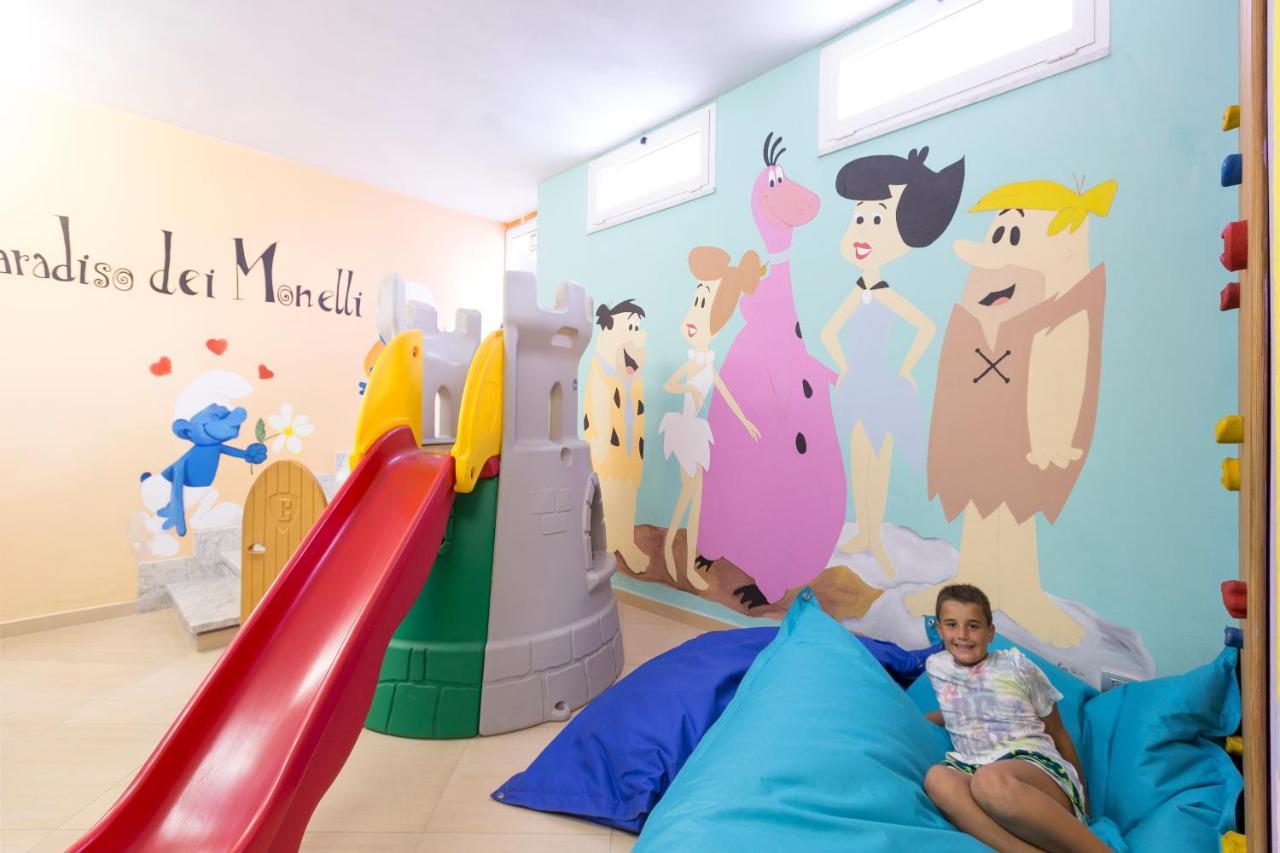 Hotel Eco Del Mare Марина ди Маса Екстериор снимка