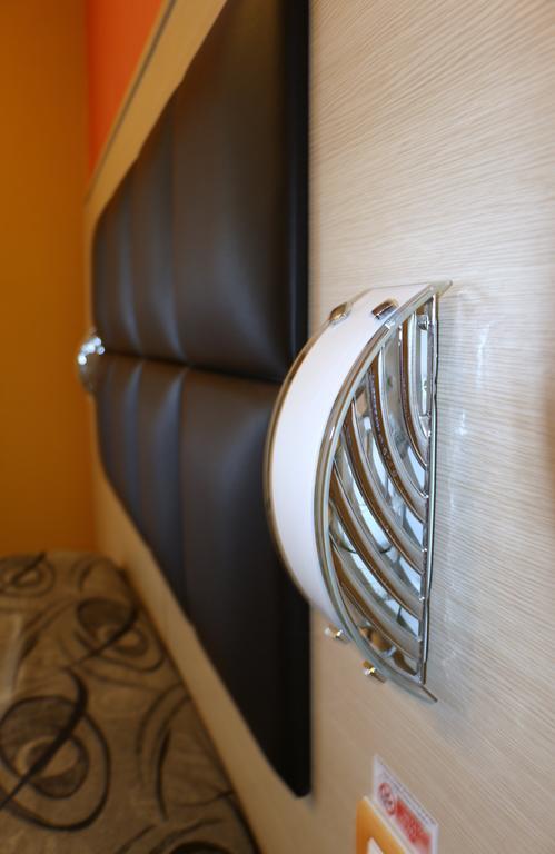 Hotel Eco Del Mare Марина ди Маса Екстериор снимка